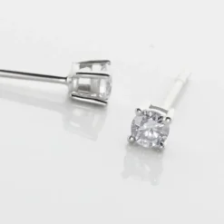 Boucles D'oreilles Puces Aphrodite Or Blanc Diamant