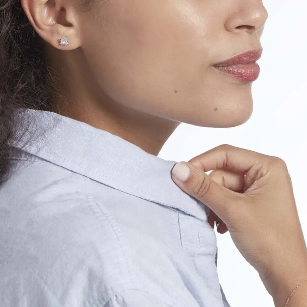 Boucles D'oreilles Puces Or Blanc Doreen Oxydes De Zirconium