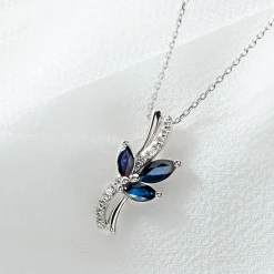 Collier Angie Or Blanc Saphir Diamant